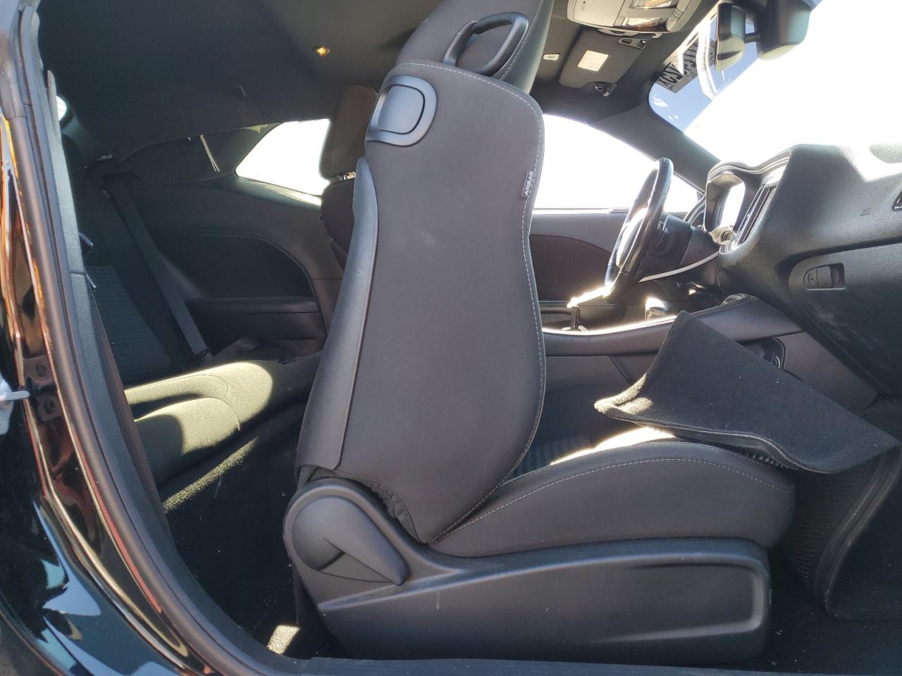2019 Dodge Challenger - Image 11