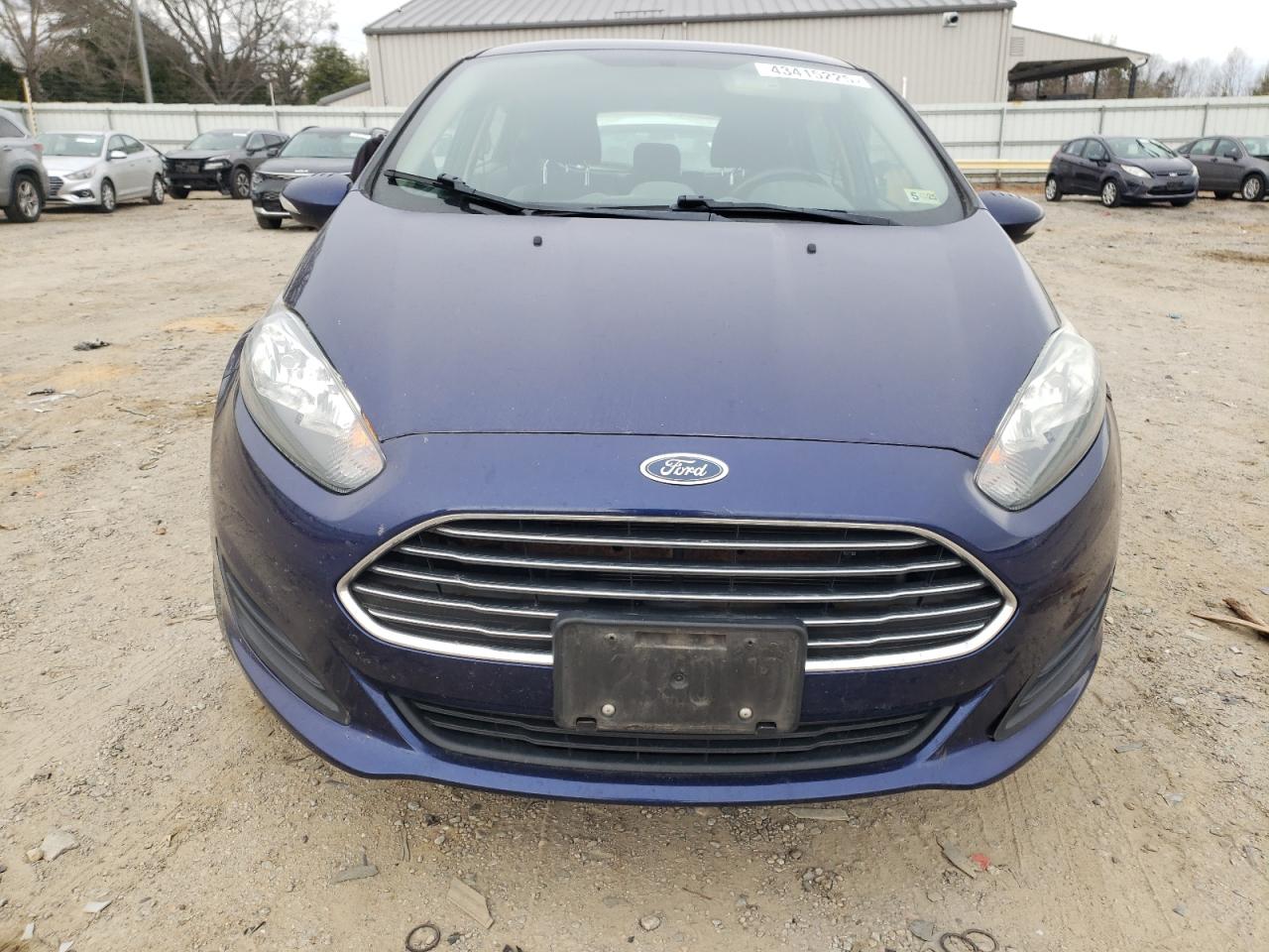 2016 Ford Fiesta - Image 5