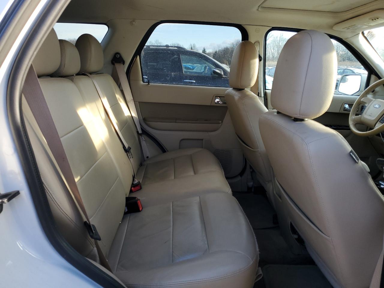 2012 Ford Escape - Image 11