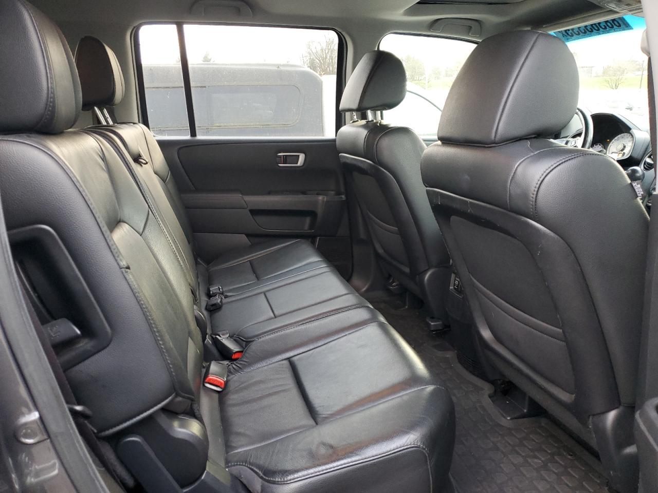 2012 Honda Pilot - Image 10