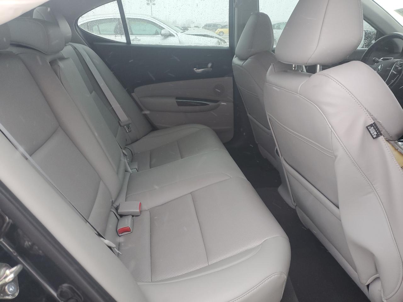 2016 Acura TLX - Image 10