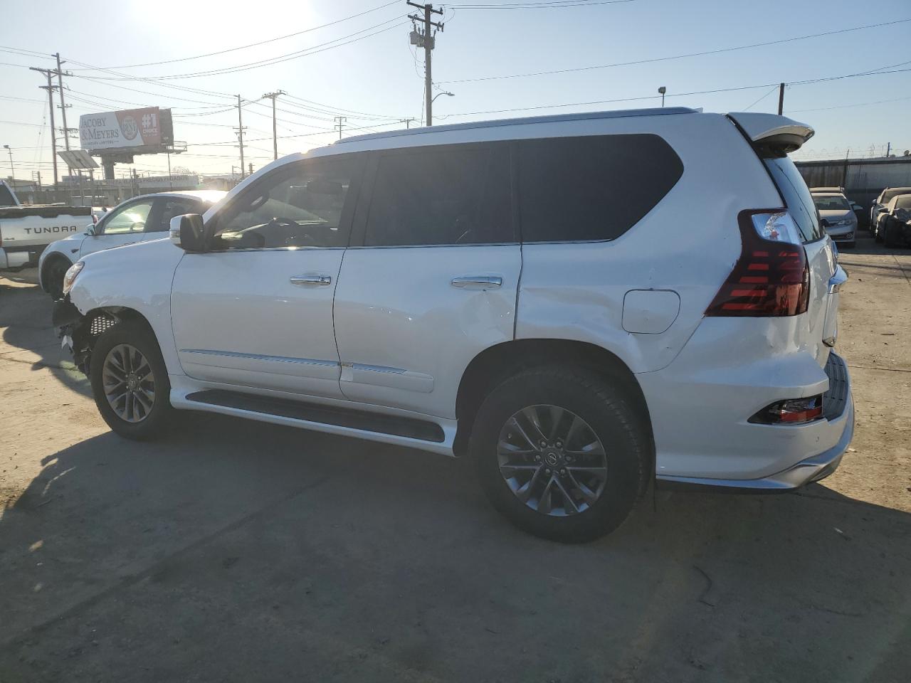 2018 Lexus GX - Image 2