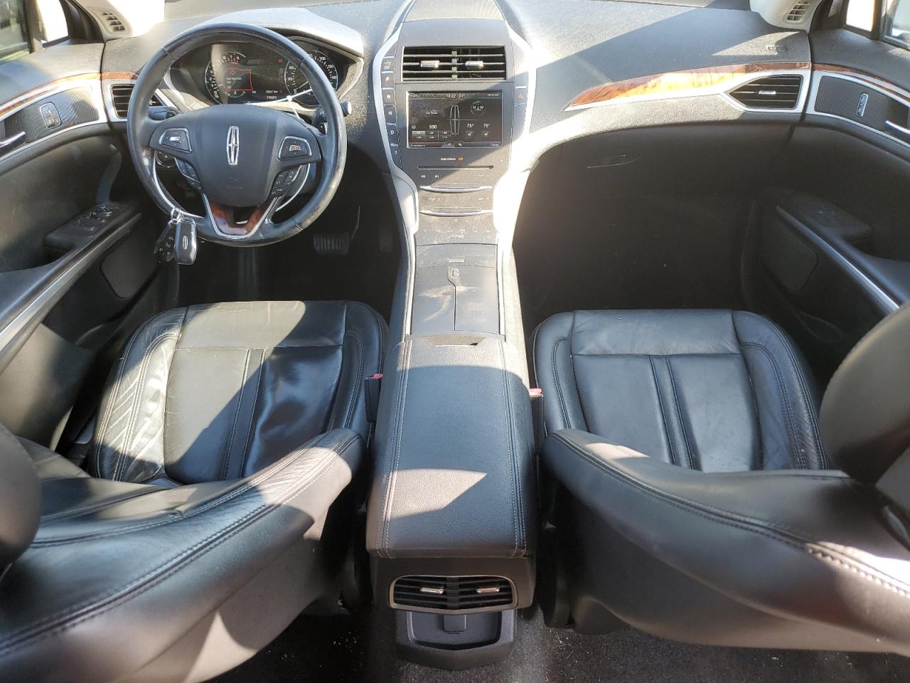 2015 Lincoln MKZ - Image 8