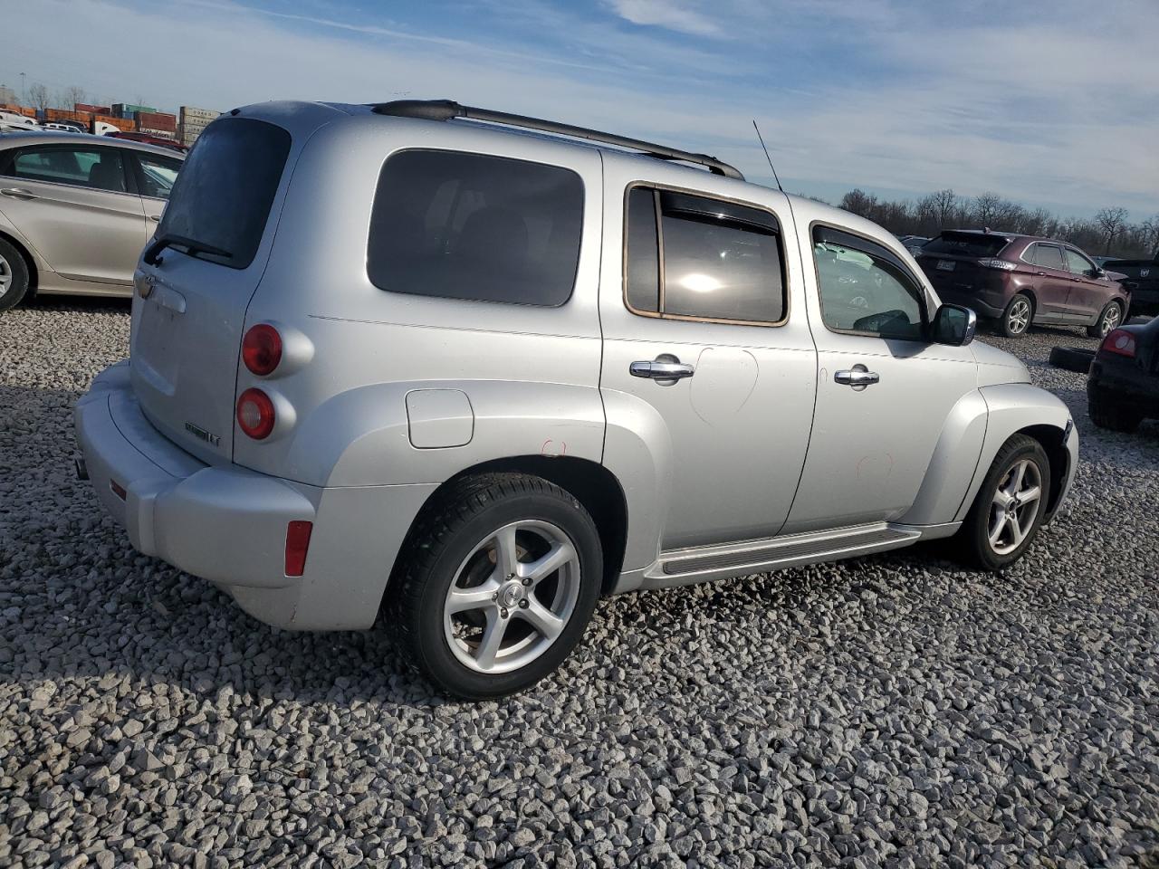 2010 Chevrolet HHR - Image 3