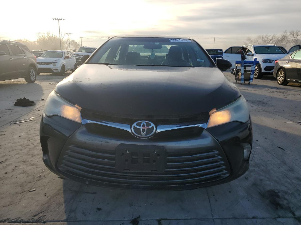 2015 Toyota Camry - Image 5