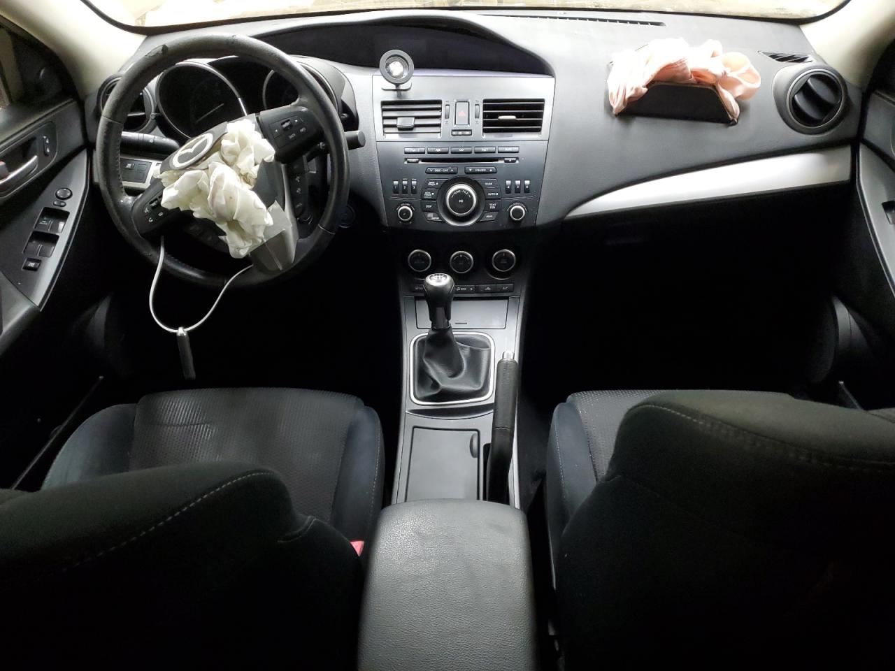 2012 Mazda 3 - Image 8