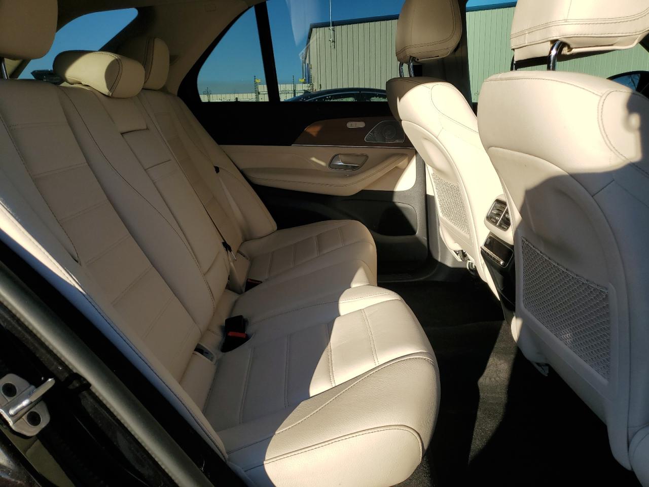 2021 Mercedes-Benz GLE - Image 11