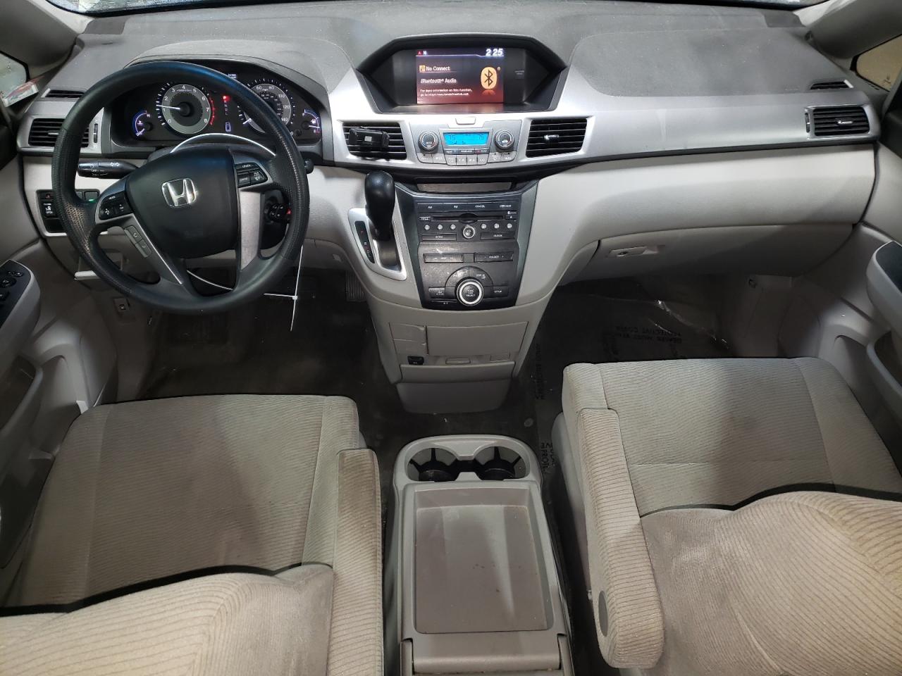 2012 Honda Odyssey - Image 8