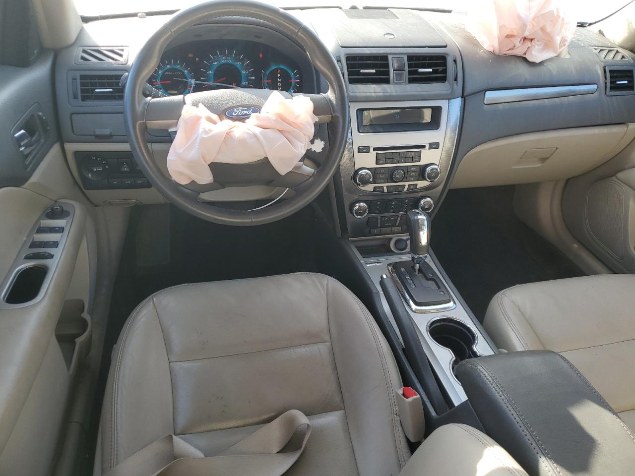 2010 Ford Fusion - Image 8