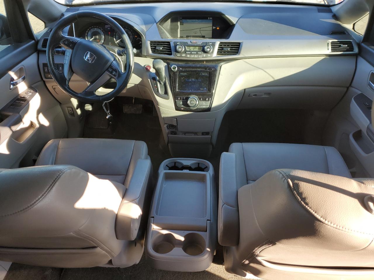 2016 Honda Odyssey - Image 8