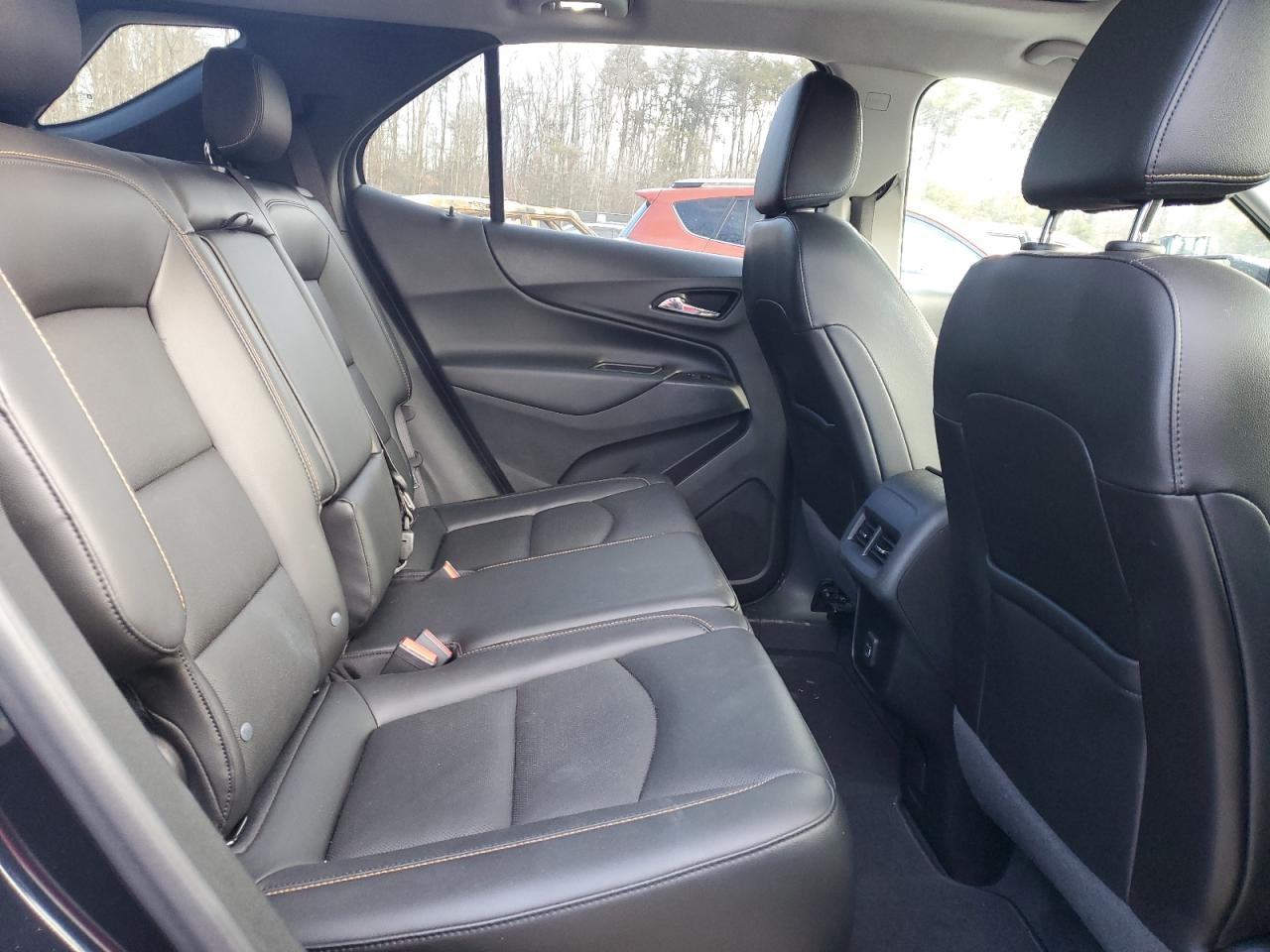 2020 Chevrolet Equinox - Image 11