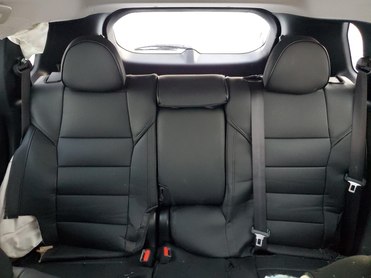 2024 Mitsubishi Outlander - Image 10
