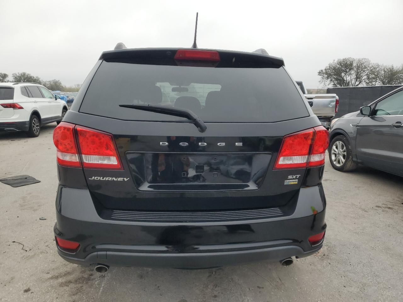 2017 Dodge Journey - Image 6