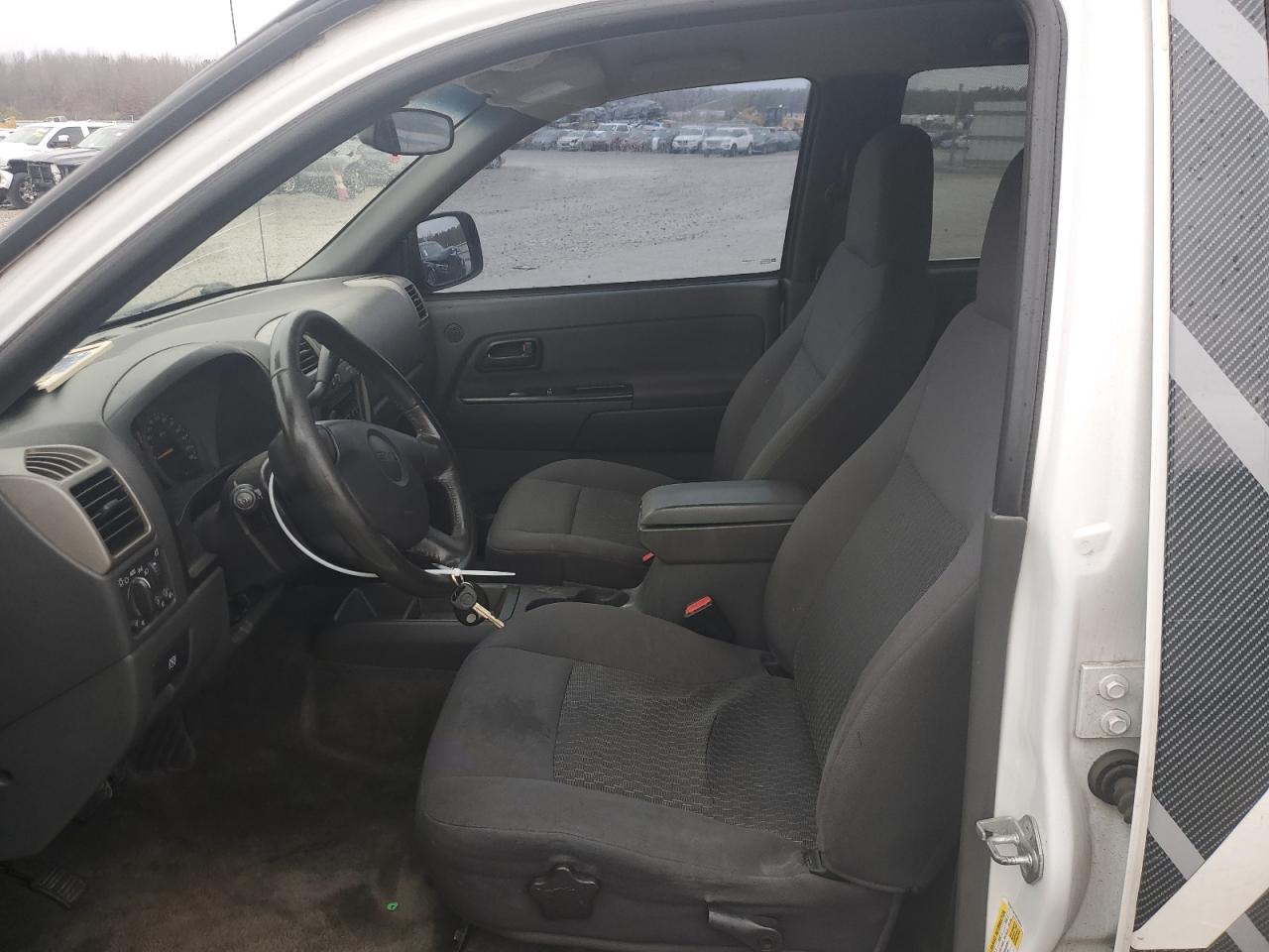 2006 GMC Canyon - Image 7