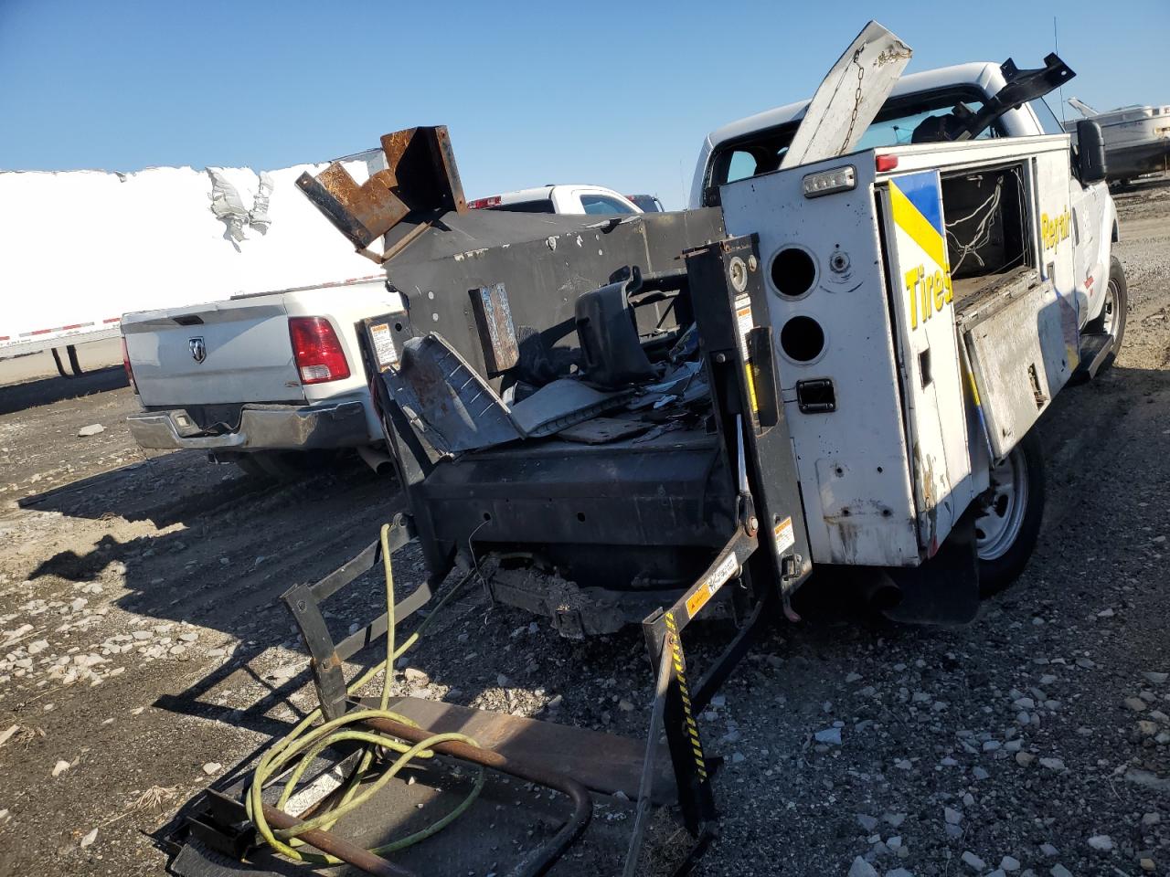 2015 Ford F250 - Image 6