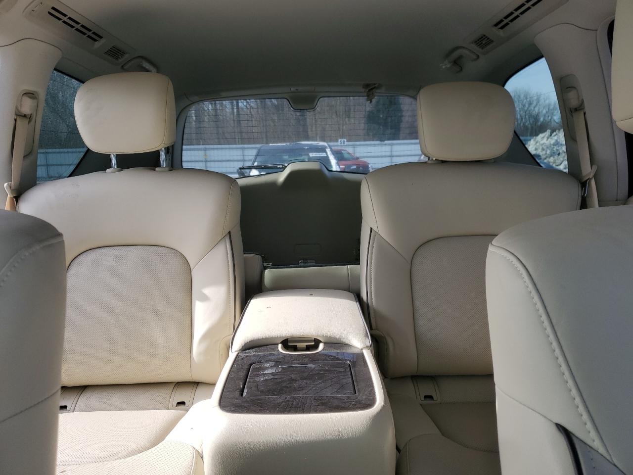 2021 Infiniti QX80 - Image 10