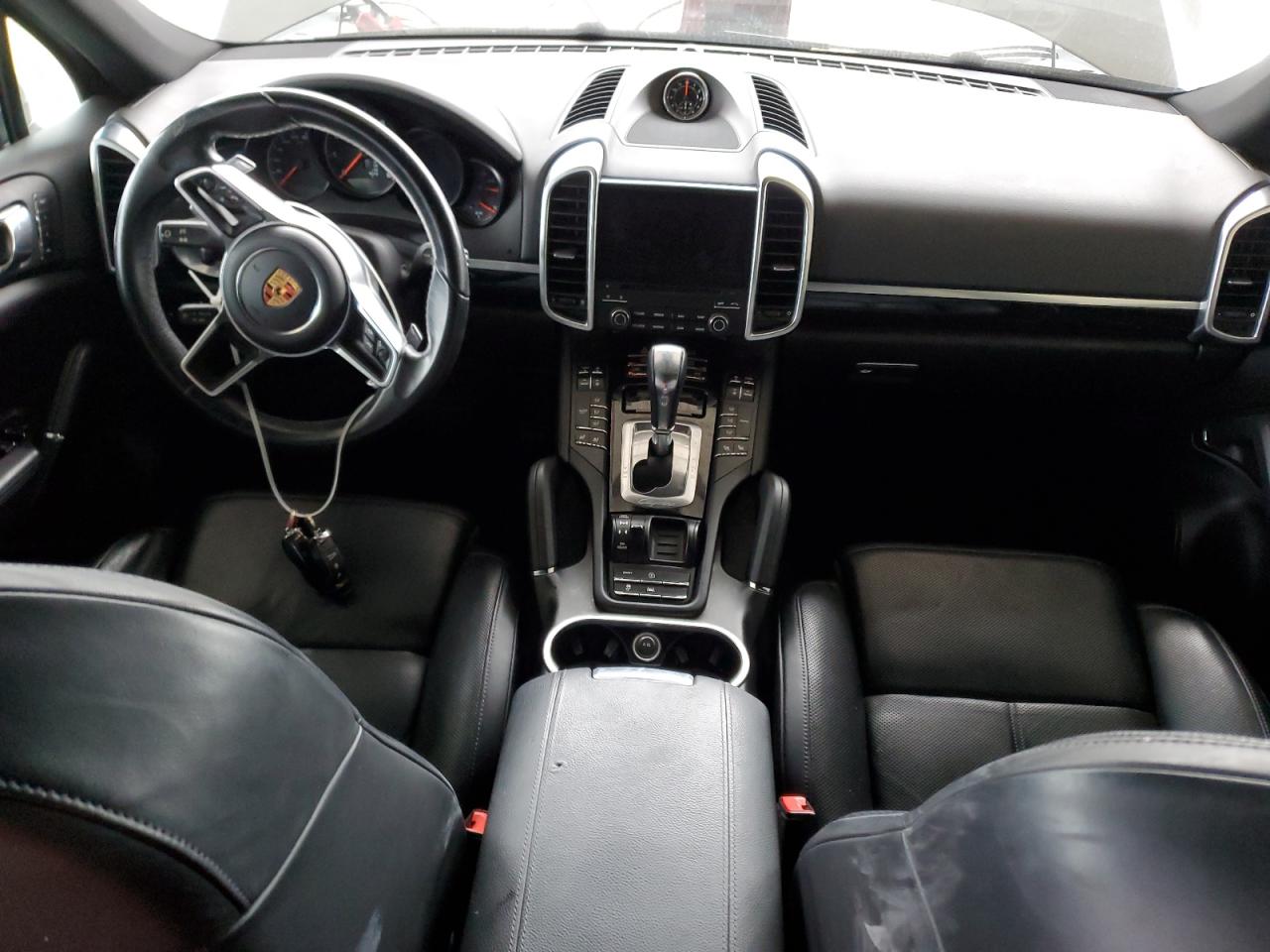 2018 Porsche Cayenne - Image 8