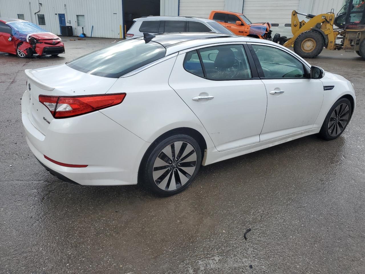 2012 Kia Optima - Image 3