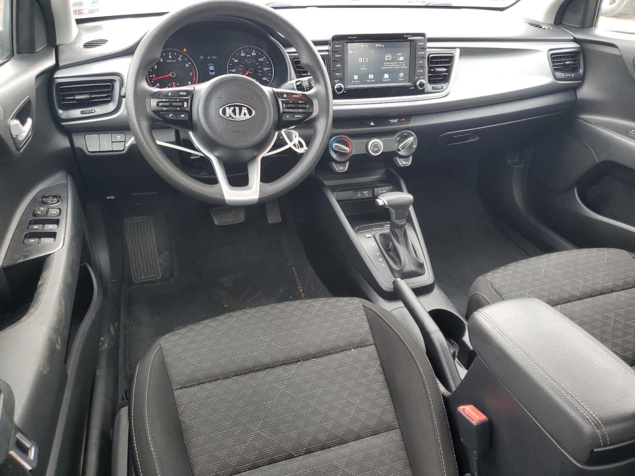 2020 Kia Rio - Image 8