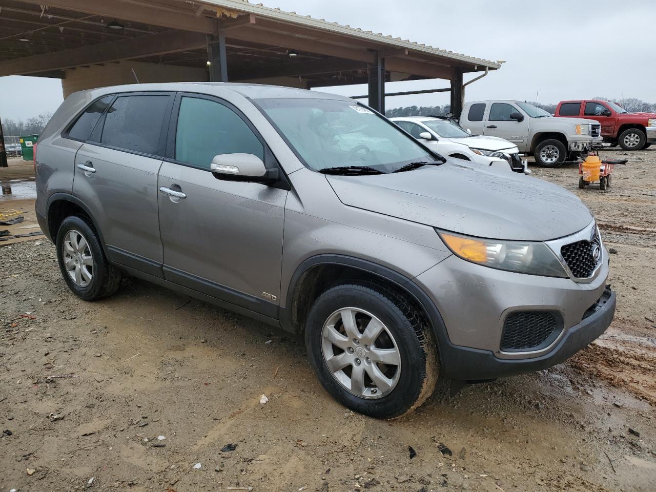 2011 Kia Sorento - Image 4