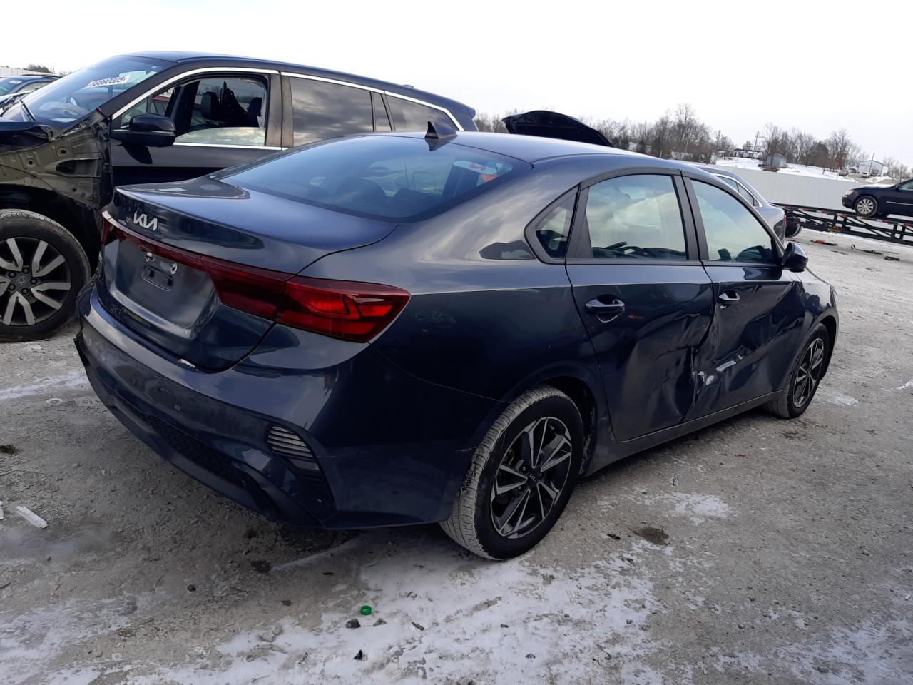 2024 Kia Forte - Image 3