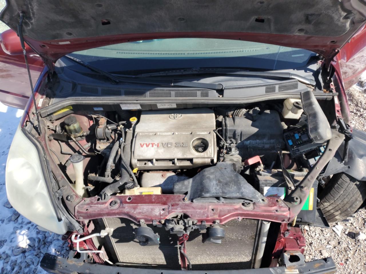 2004 Toyota Sienna - Image 14