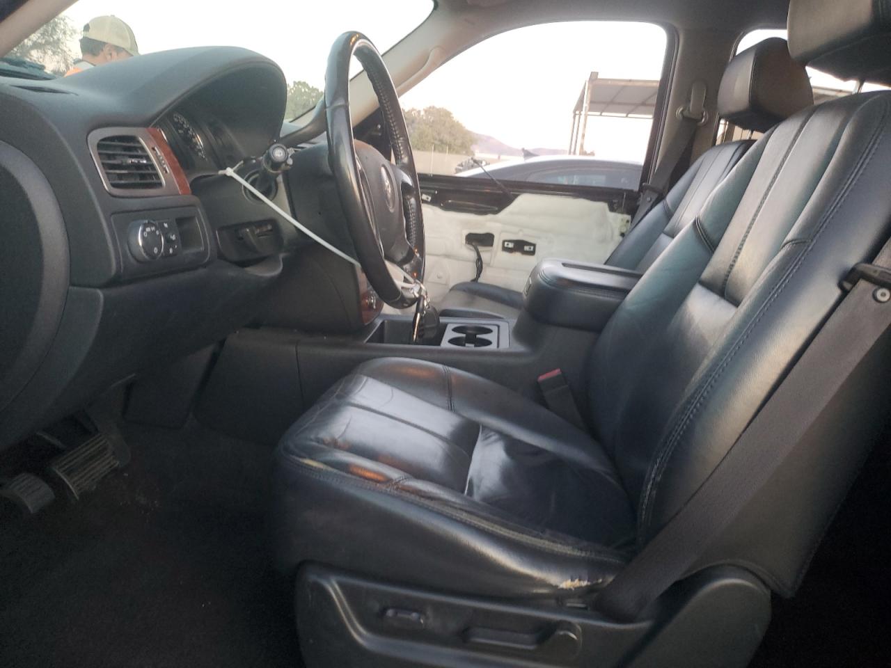 2007 Chevrolet Tahoe - Image 7