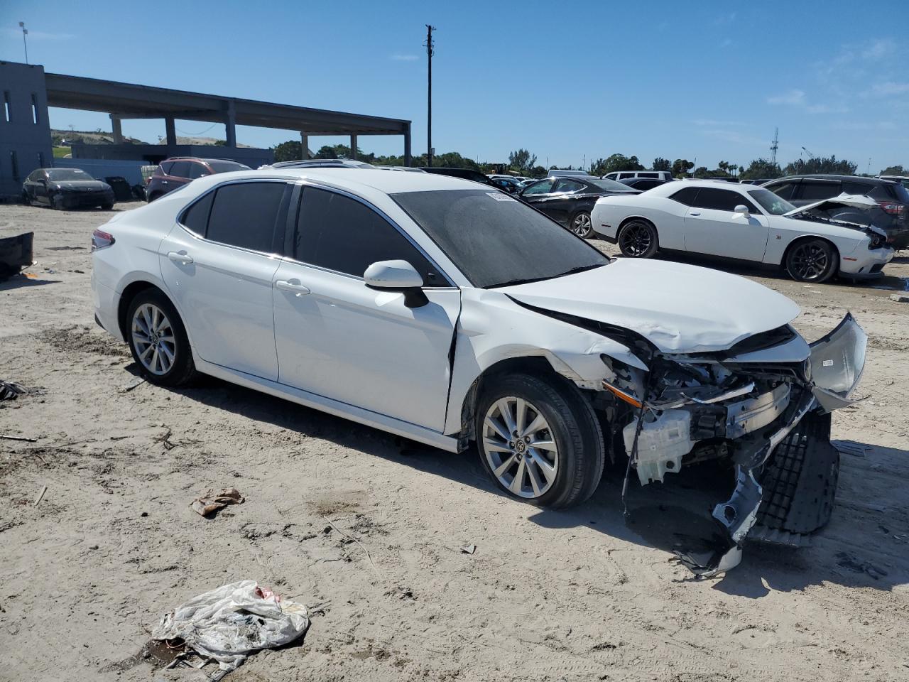 2021 Toyota Camry - Image 4