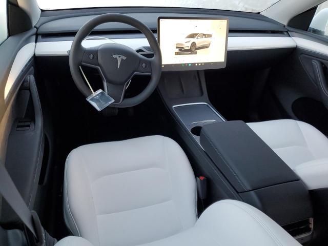  TESLA MODEL Y 2024 White