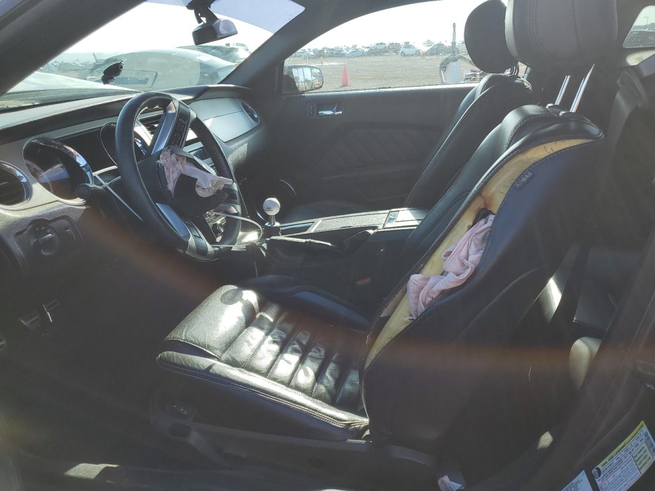 2013 Ford Mustang - Image 7