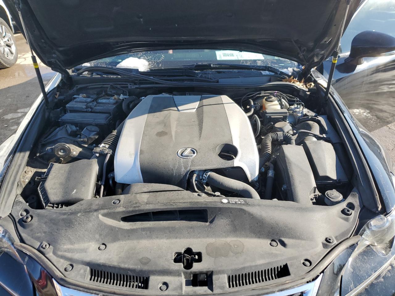 2016 Lexus IS - Image 11