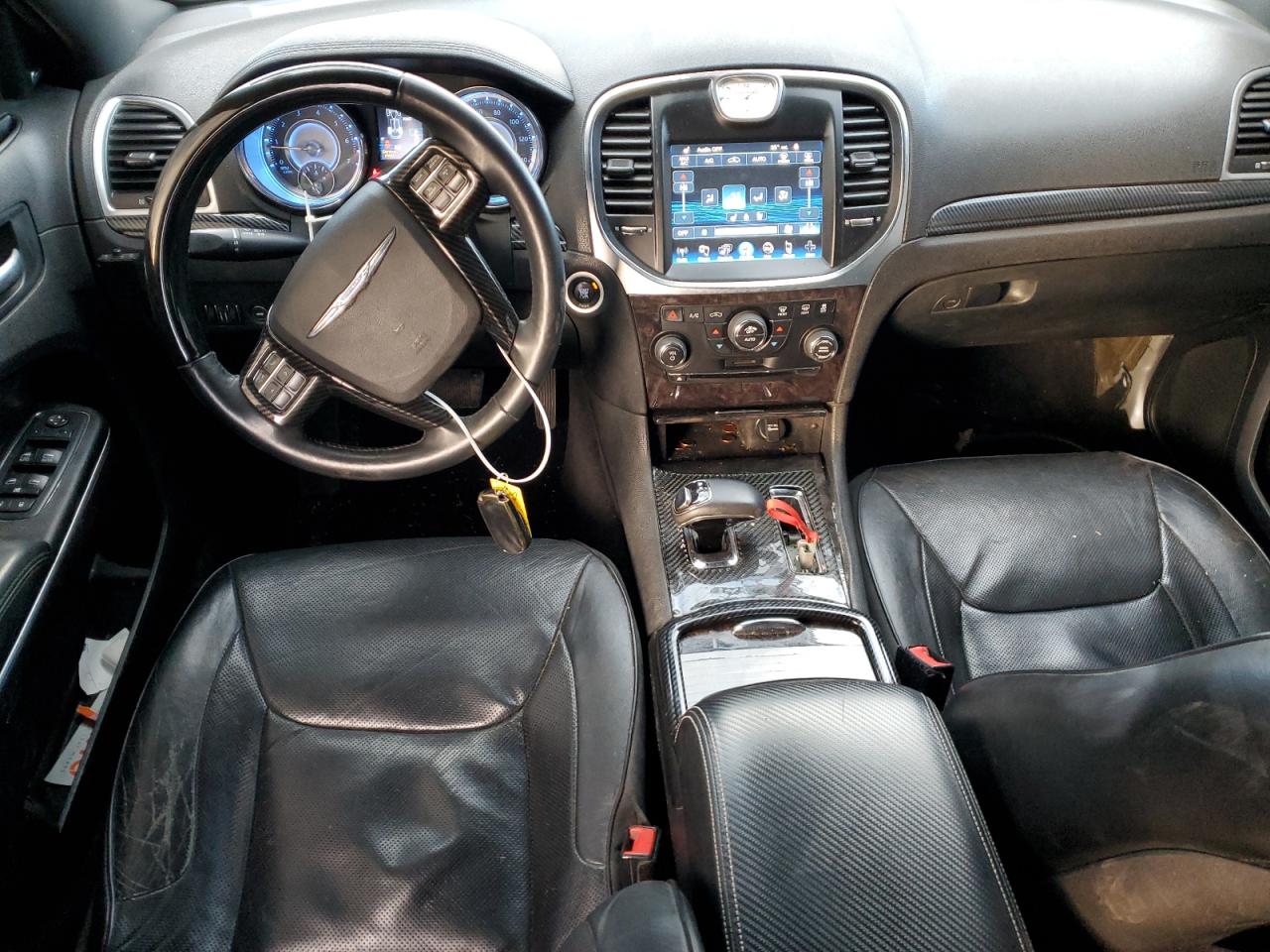 2014 Chrysler 300 - Image 8