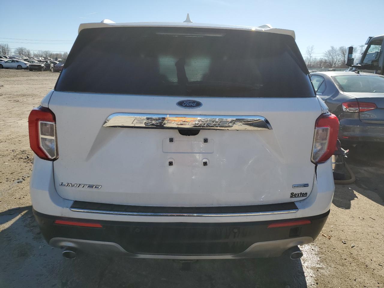 2020 Ford Explorer - Image 6