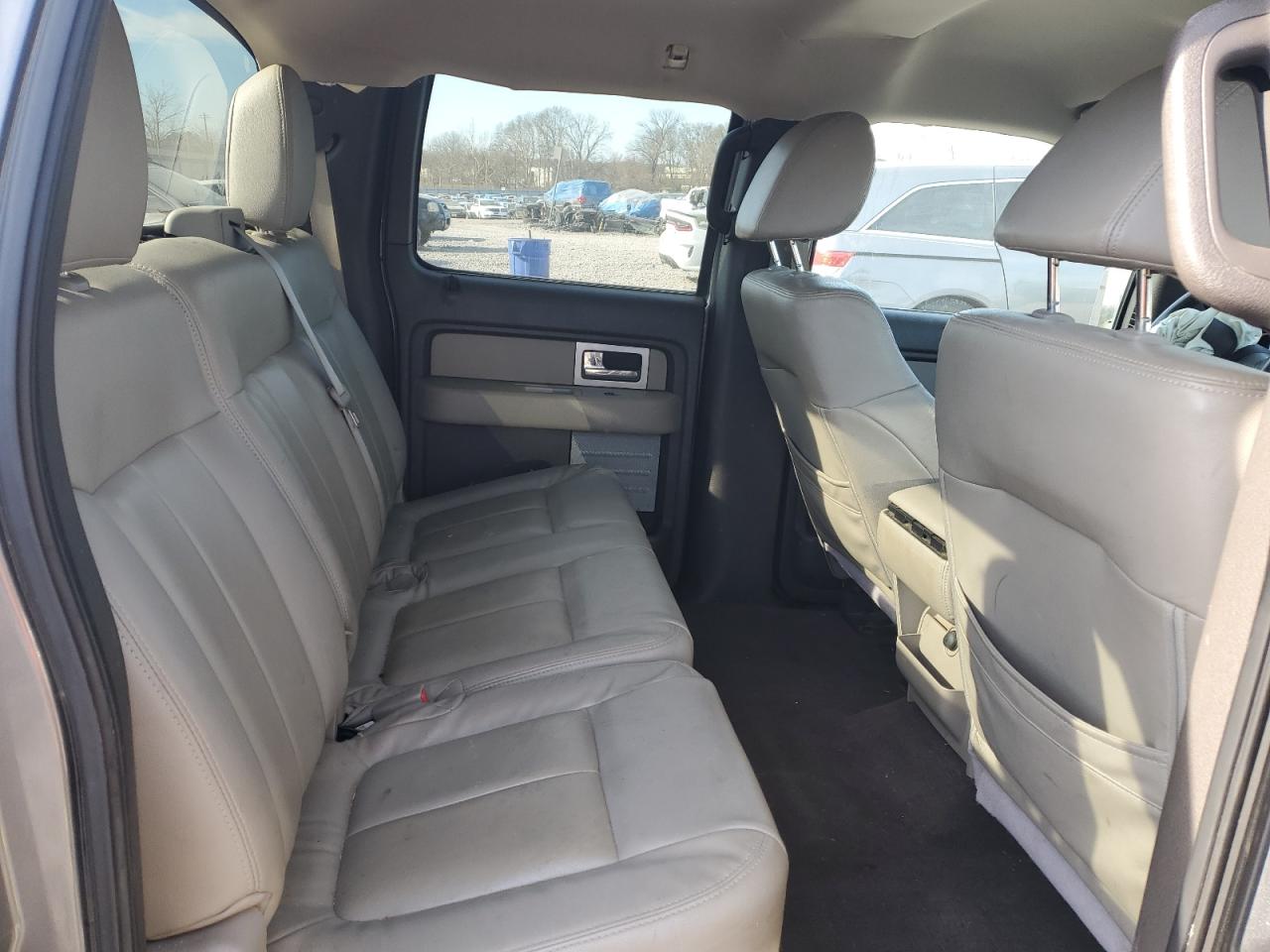 2010 Ford F-150 - Image 10