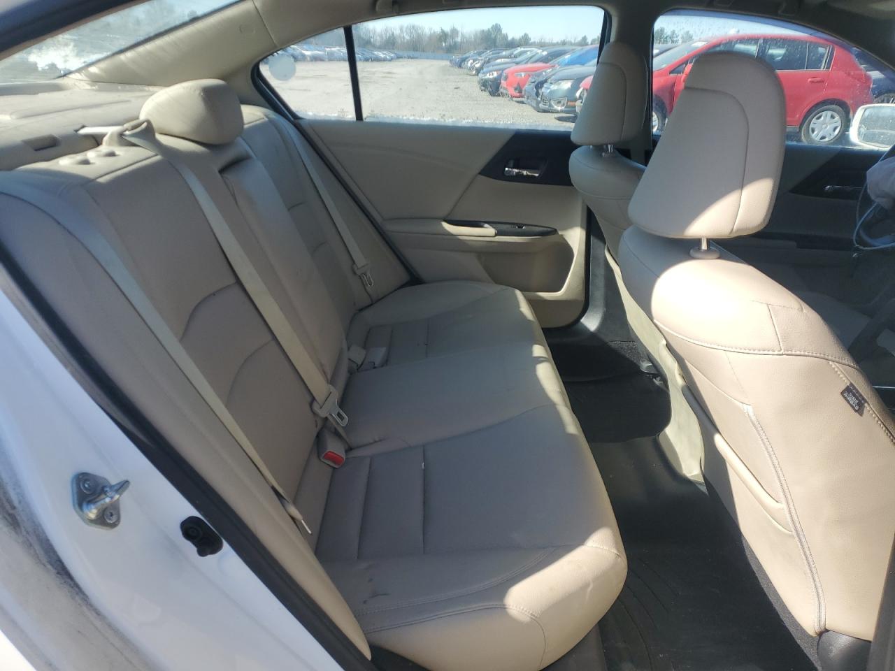 2015 Honda Accord - Image 10