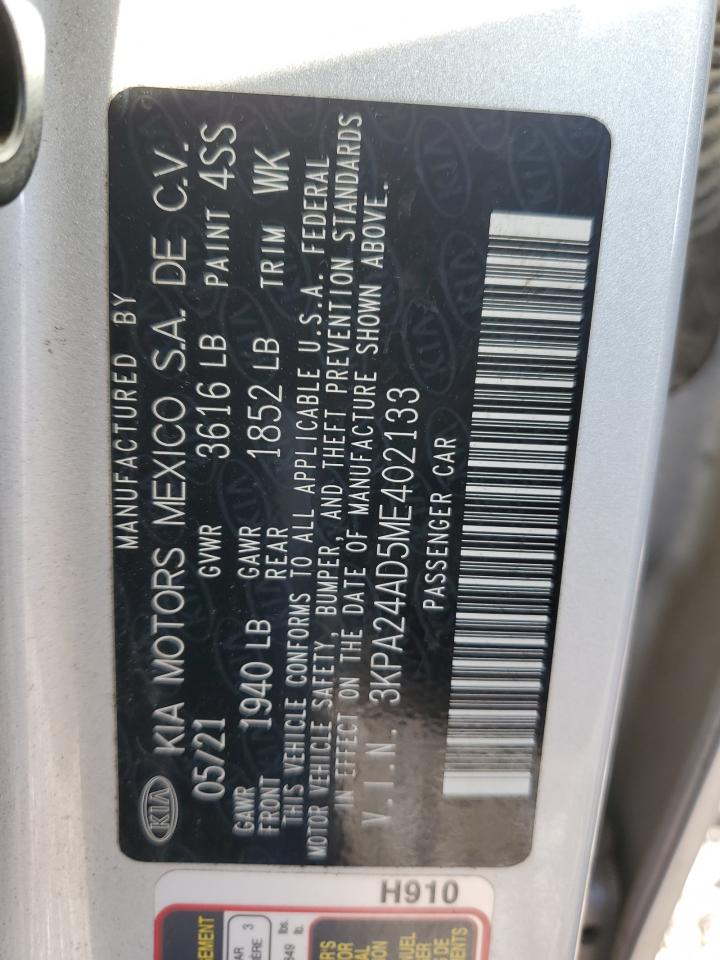 2021 Kia Rio - Image 12