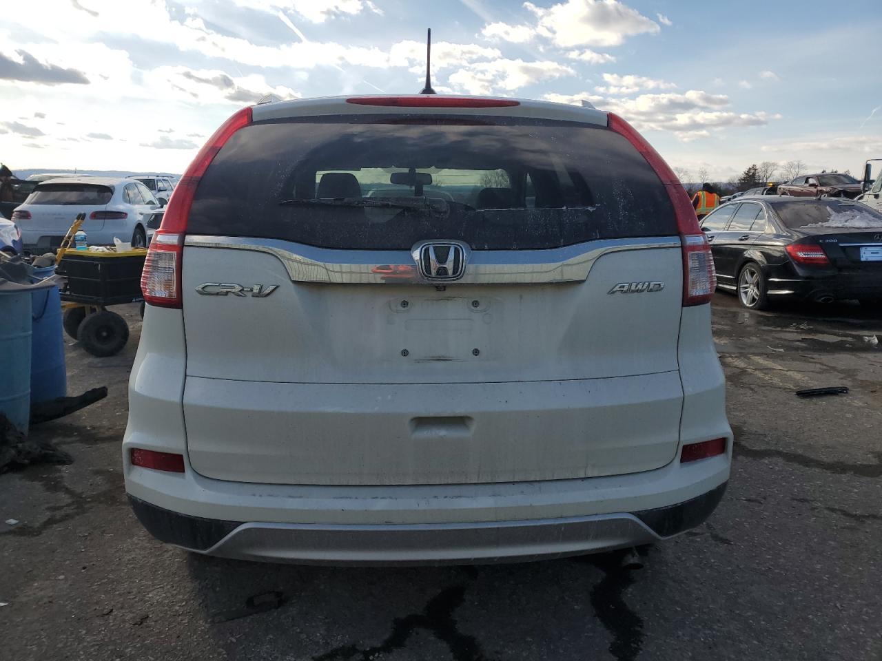 2015 Honda CR-V - Image 6