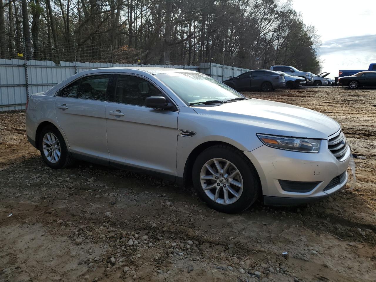 2013 Ford Taurus - Image 4