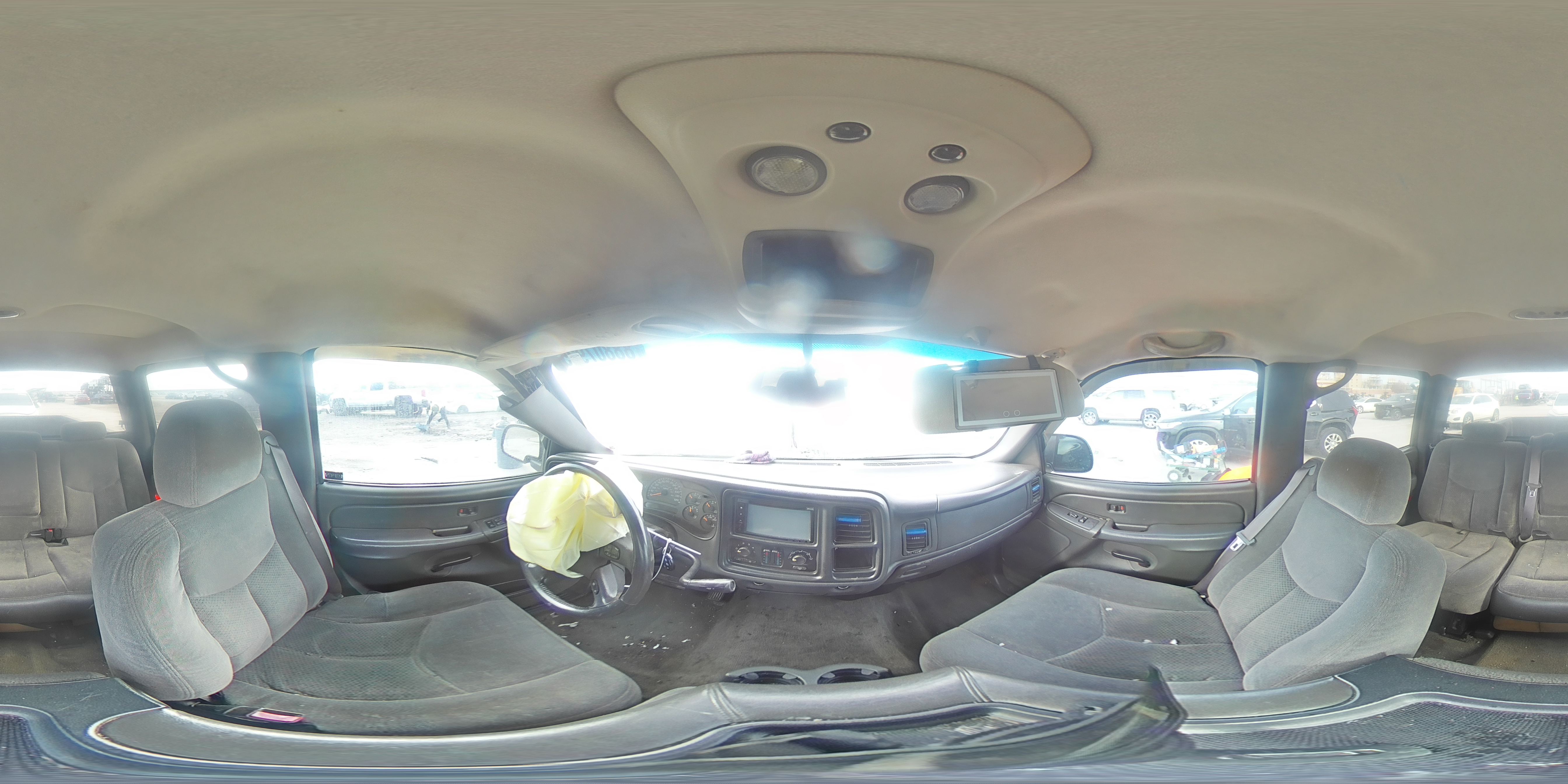 2004 Chevrolet Silverado - Image 13