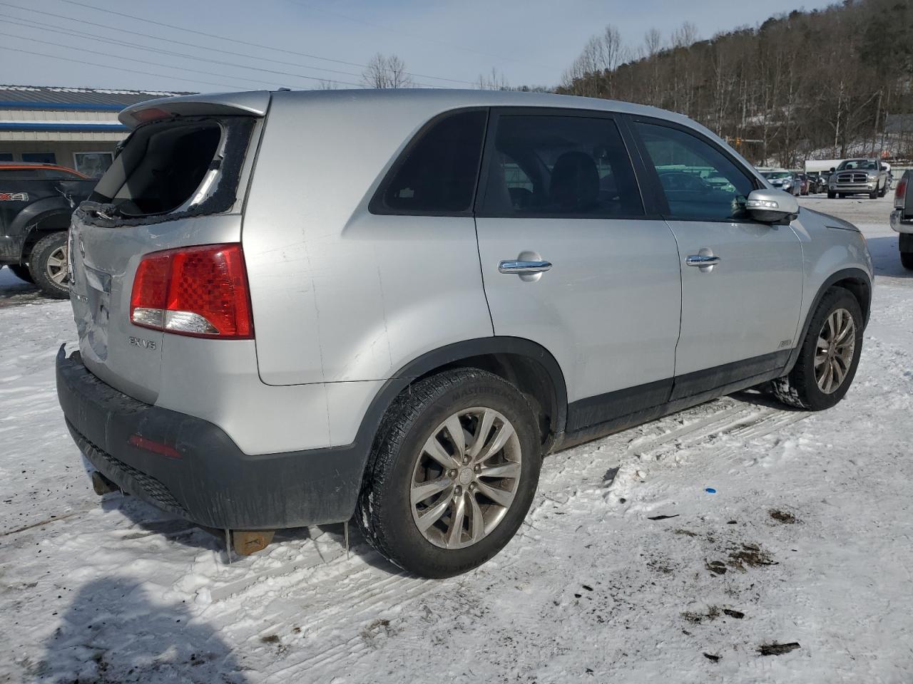 2011 Kia Sorento - Image 3