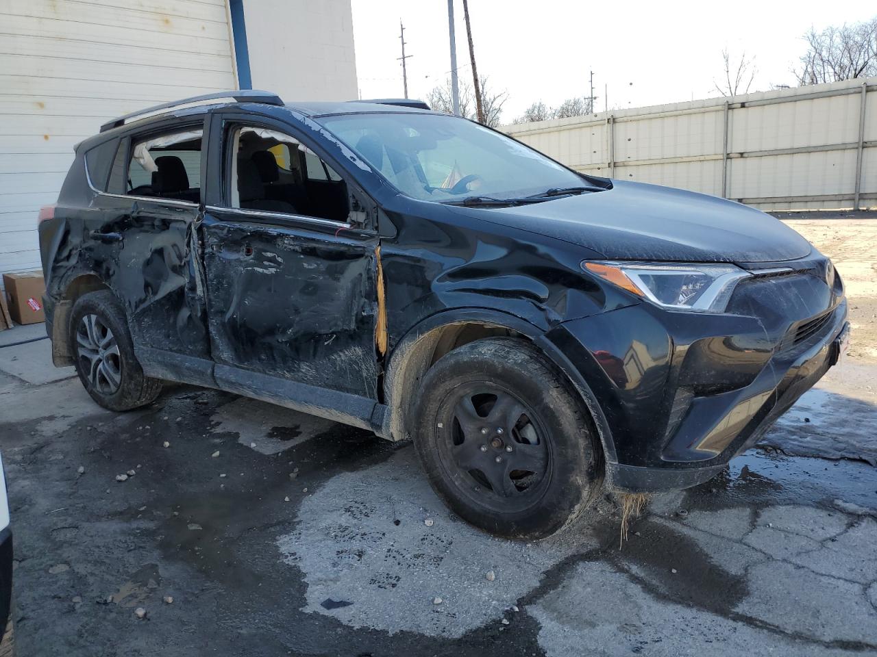 2018 Toyota RAV 4 - Image 4