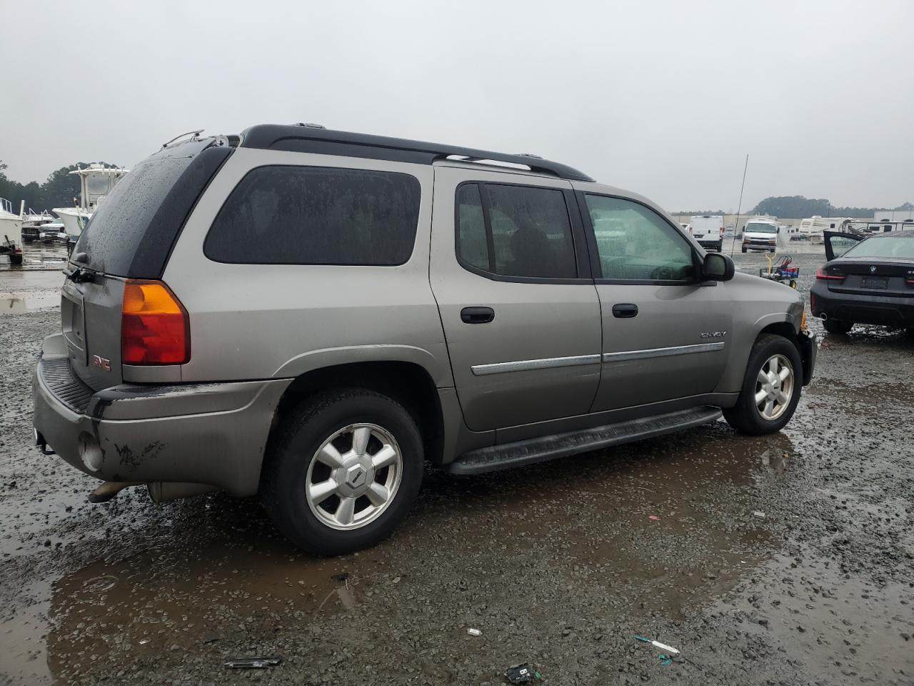 2006 GMC Envoy - Image 3