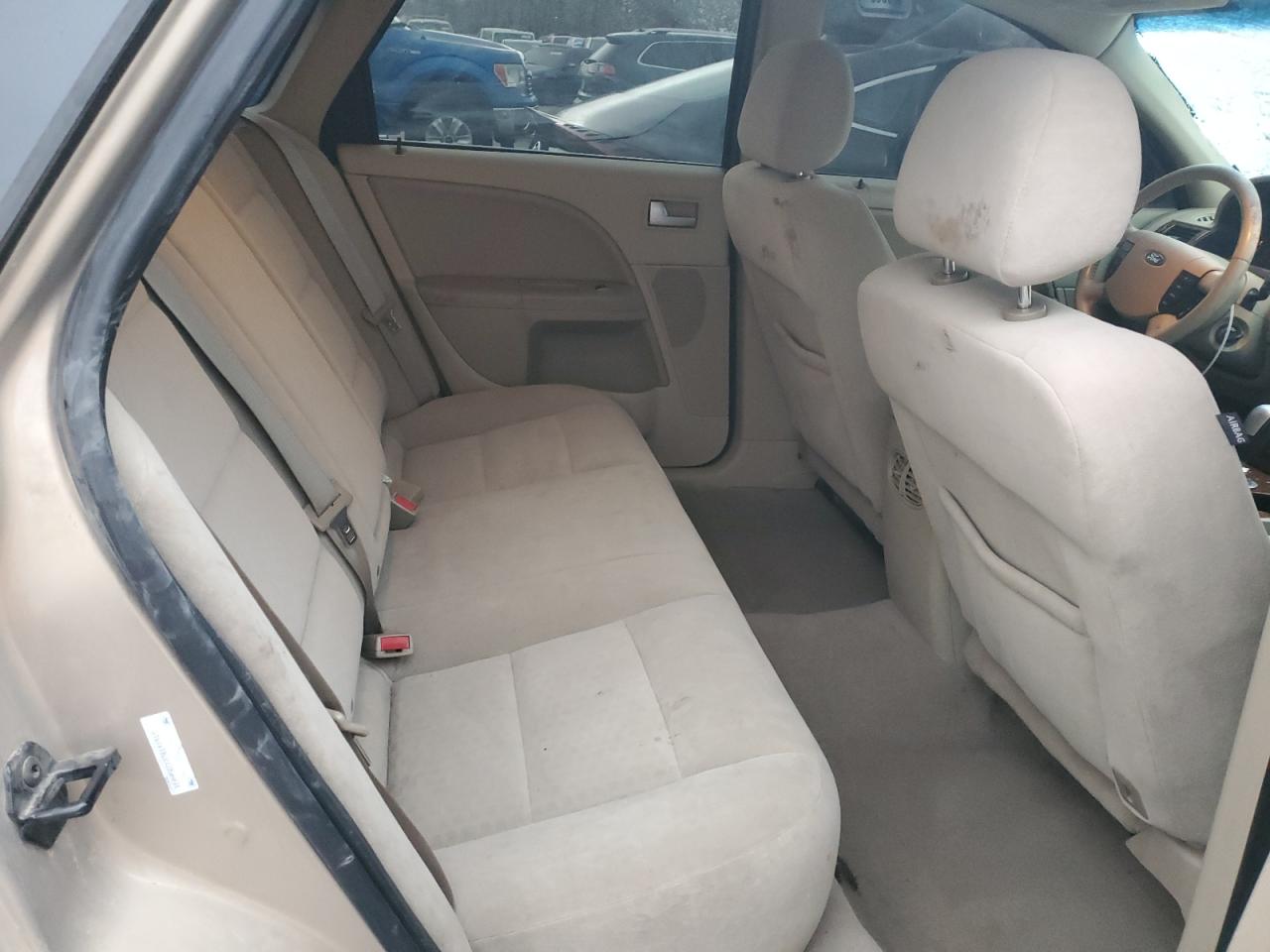 2007 Ford Five Hundred - Image 10