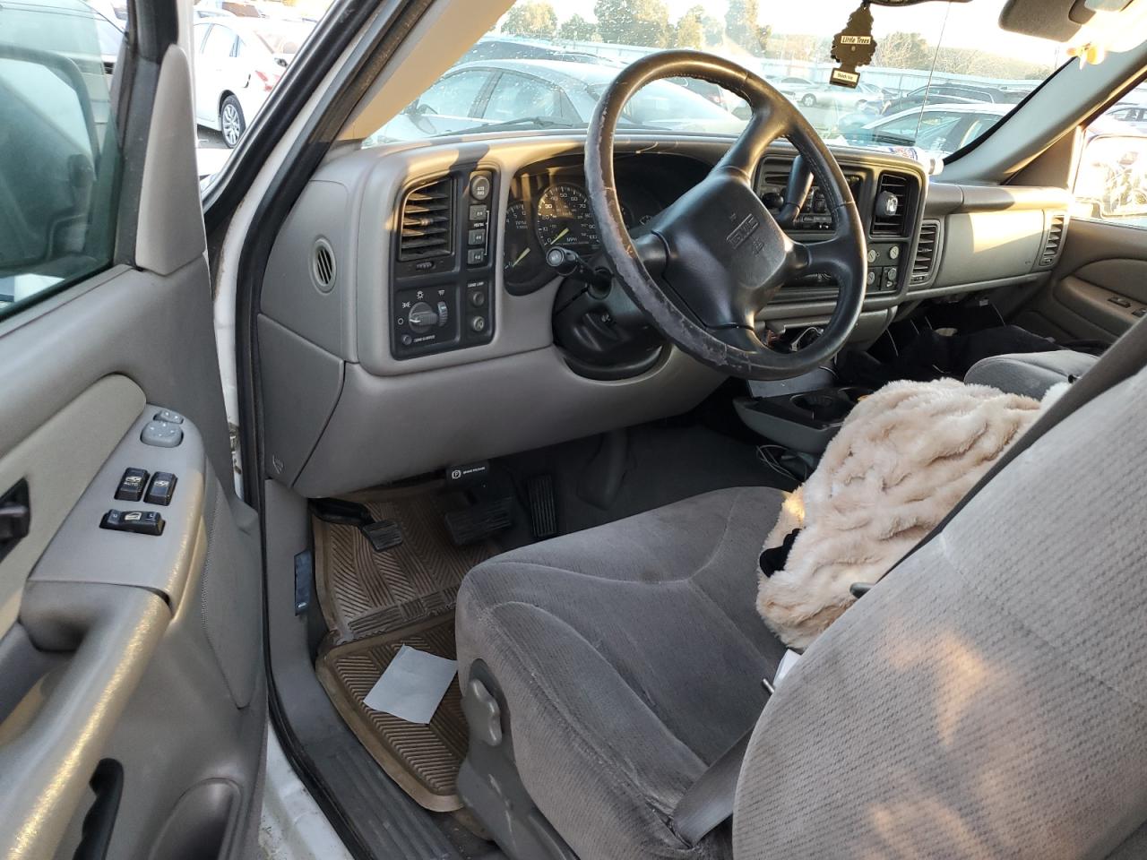 1999 GMC Sierra - Image 8