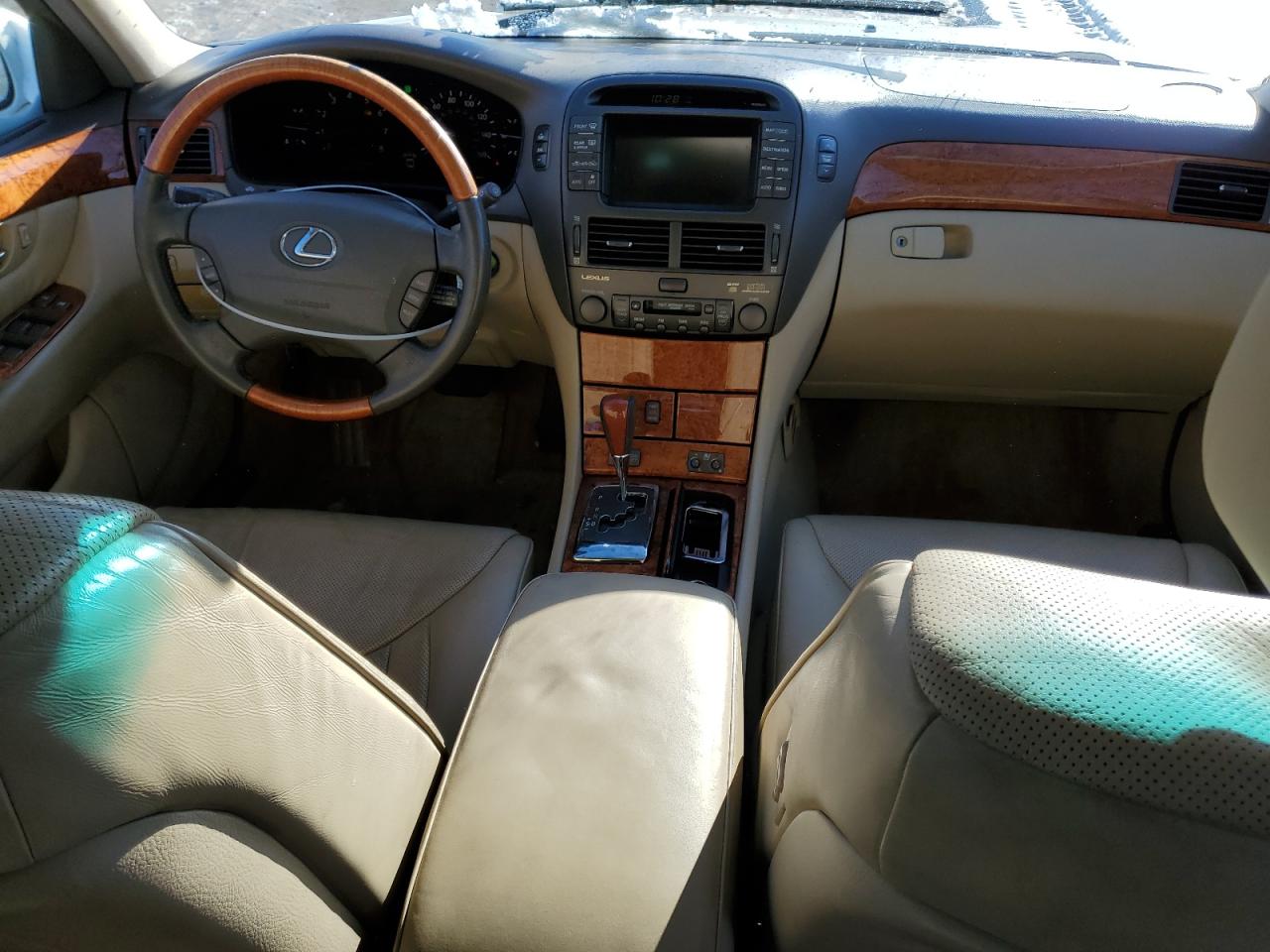2004 Lexus LS - Image 8