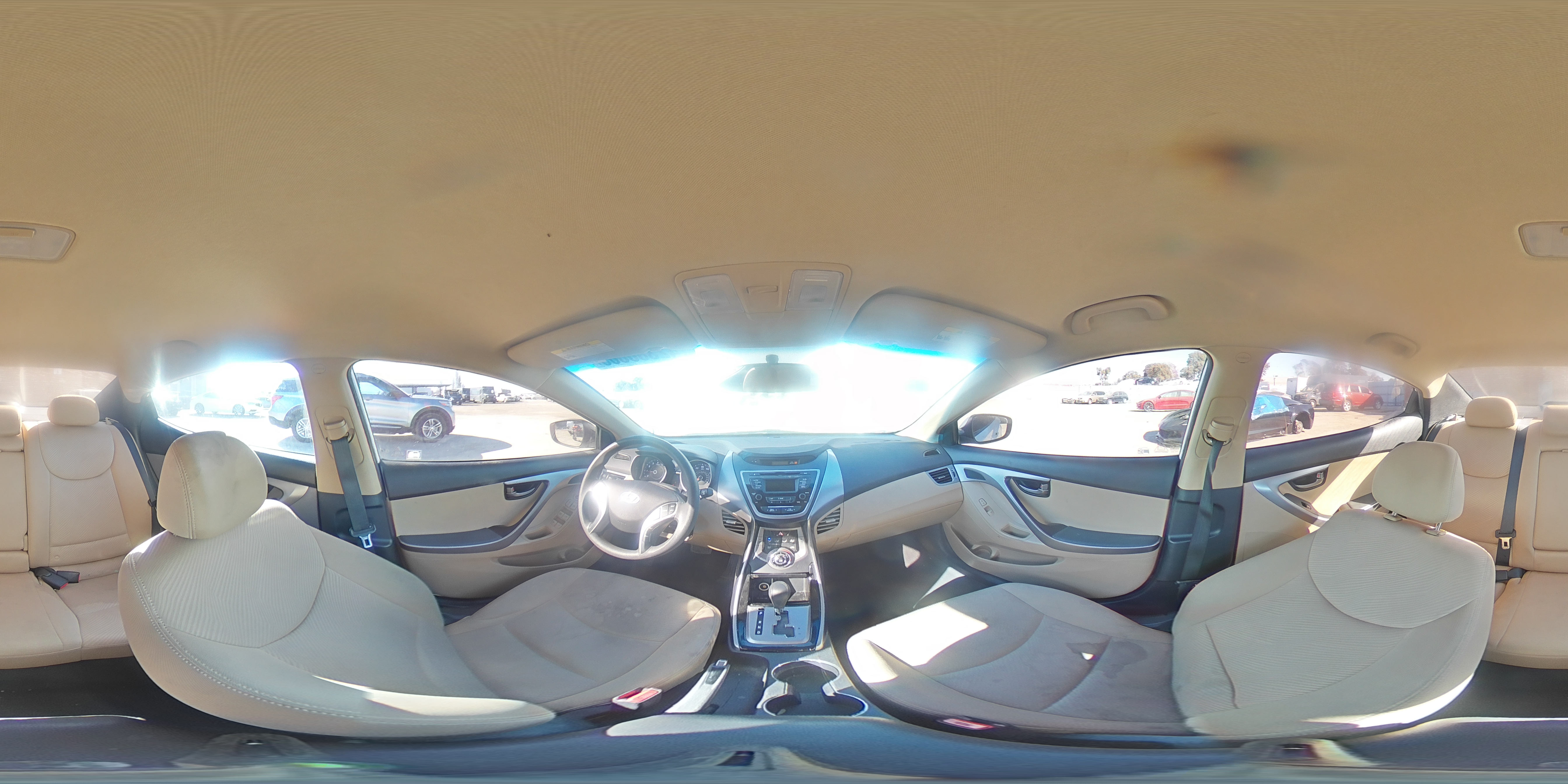 2013 Hyundai Elantra - Image 13