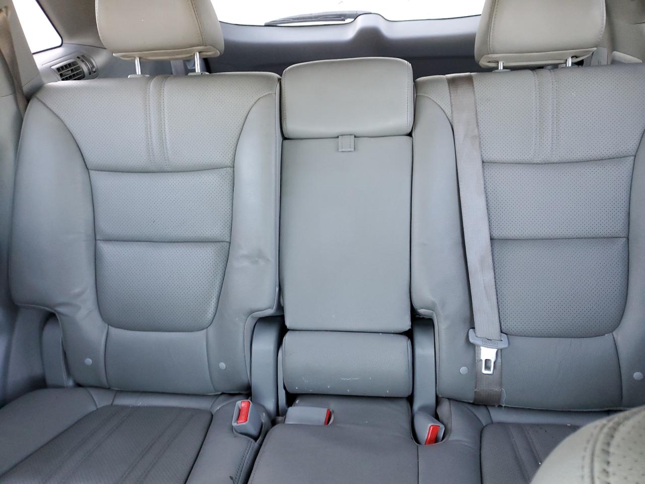 2014 Kia Sorento - Image 10