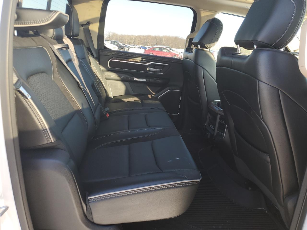 2020 RAM 1500 - Image 10