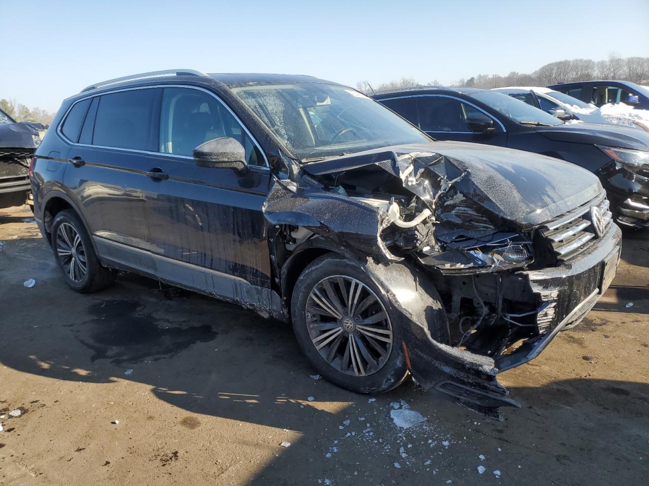 2018 Volkswagen Tiguan - Image 4