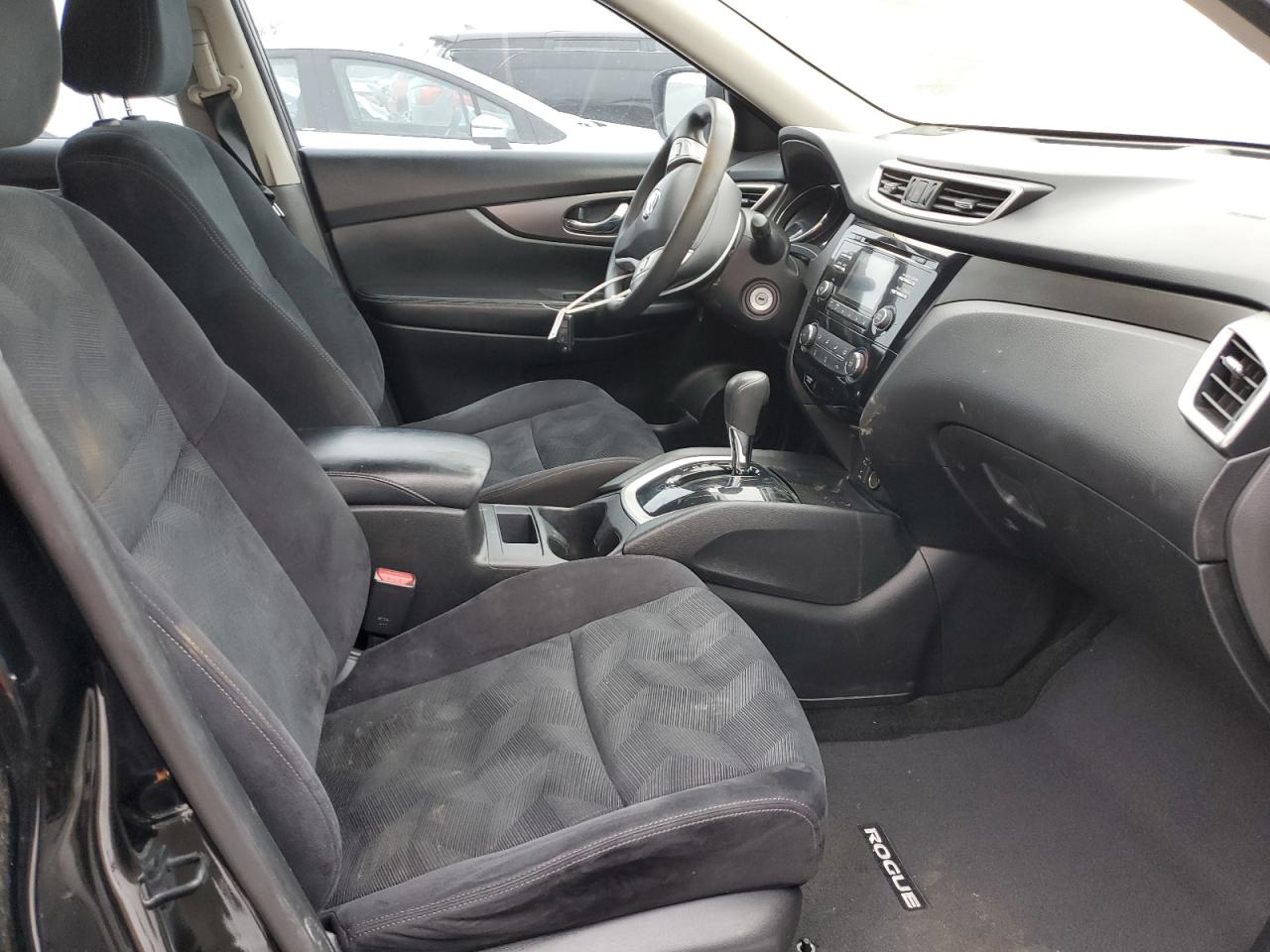2016 Nissan Rogue - Image 7